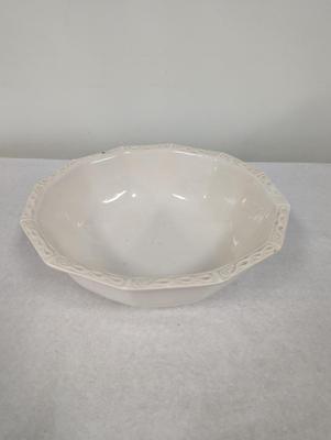 McCoy/Nelson White Stoneware Bowl