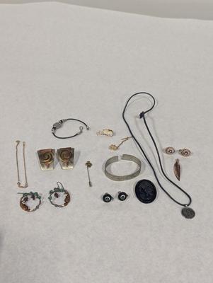 Vintage Costume Jewelry
