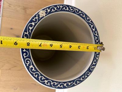 Chinese Blue & White Porcelain Umbrella Stand