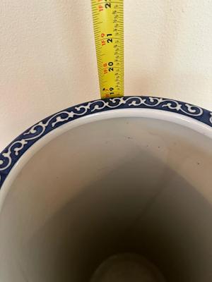 Chinese Blue & White Porcelain Umbrella Stand
