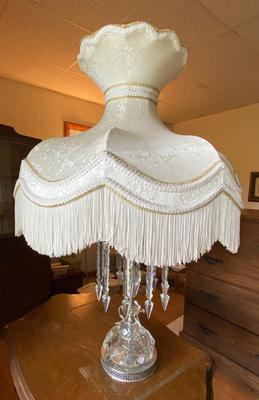 Vintage Italian Handcut Imported Lead Crystal Lamp