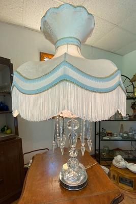 Vintage Italian Handcut Imported Lead Crystal Lamp