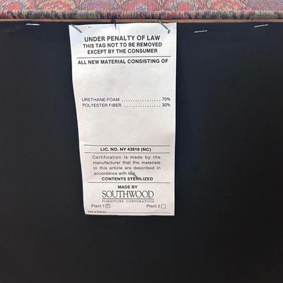 Connoissuer Southwood Arm Chair (2D-BB)