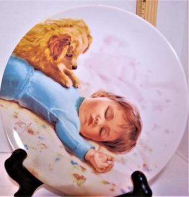 "Waiting to Play" by Artist Donald Zolan - Includes : Plate #8292B, 7½" Diameter & Date Closing 1986