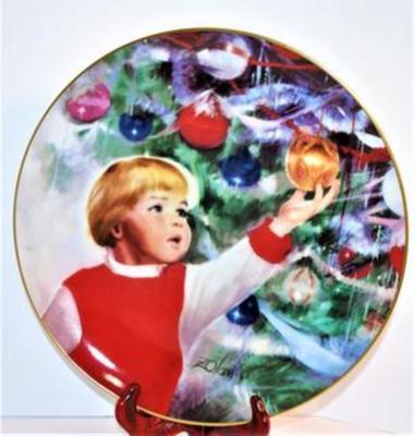 "Erik's Delight" Donald Zolan - Includes: CERTIFICATE OF AUTHENTICITY, Plate #3629, 10" Diameter & Date Closing 1983