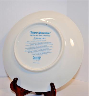 "Angelic Procession Christmas 1982" "Schmid" Inspired by Berta Hummel West Germany - 7¾" Diameter, 1982