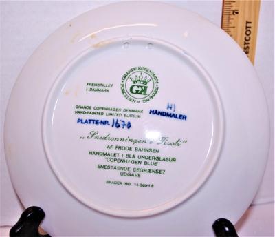 "The Snow Queen in the Tivoli" by Artist Frode Bahnsen - Includes: CERTIFICATE OF AUTHENTICITY, Plate #1670, 7" Diameter,...