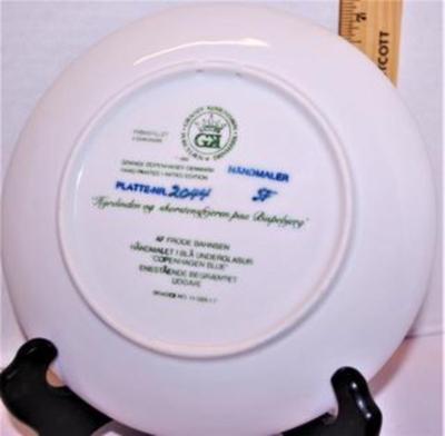 "The Shepards and the Sweep" by Artist Frode Bahnsen - "Julien 1982" - Includes: Plate #2044, 7" Diameter &...