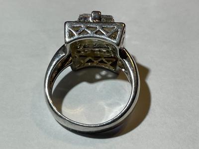 Vintage Sterling Silver Fashion CZ Ring Size-7 8.5 Grams TW in Good Preowned Condition as Pictured.