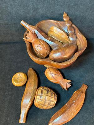 Lot 20.5. Monkey Pod Wood Fruit Bowl