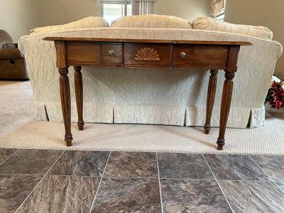 SOFA TABLE