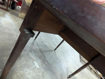 Vintage Drop Leaf Gate-leg Table