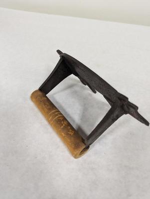 Cast Iron Pig Shaped Bacon Press
