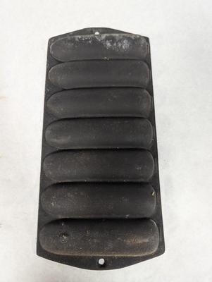 Corn Cob Cast Iron Pan