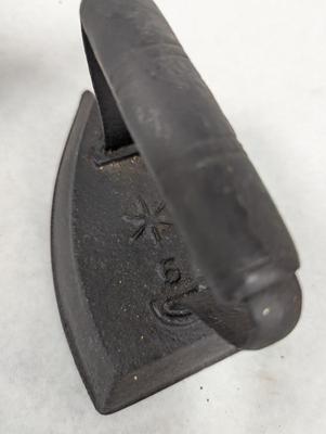 Vintage Cast Iron Sad Irons