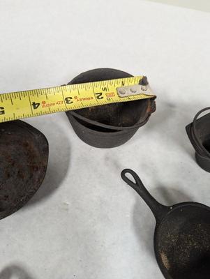 Cast Iron Miniature Pieces