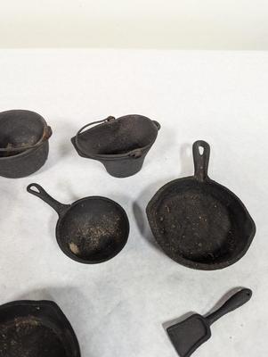 Cast Iron Miniature Pieces