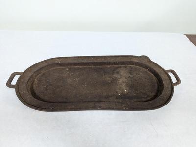 Vintage Cast Iron Griddle Tray