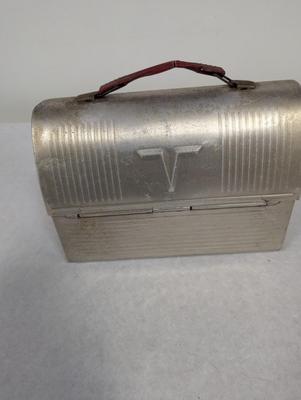 Vintage Aluminum Victory Lunchbox With Aladdin Economy Thermos