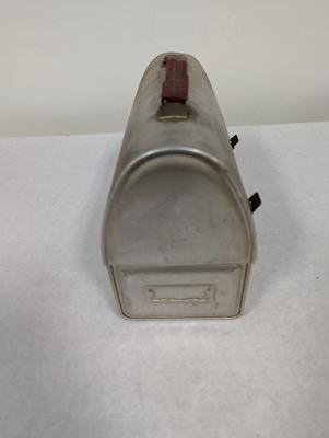 Vintage Aluminum Victory Lunchbox With Aladdin Economy Thermos