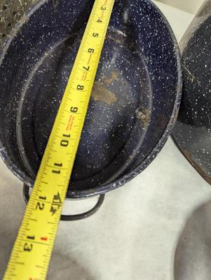 Black Enamelware Pots & Pans