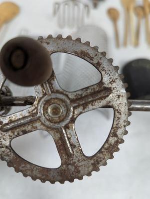 Antique Kitchen Utensils