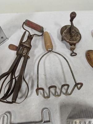 Antique Kitchen Utensils