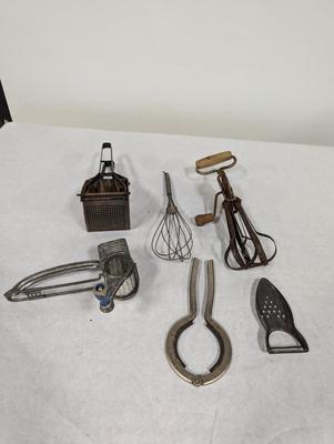 Antique Kitchen Utensils
