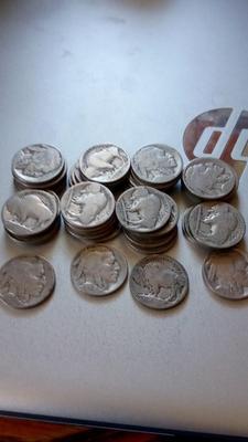 LOT 148 ROLL OF BUFFALO NICKELS