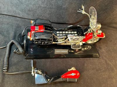 Lot 1. Harley-Davidson Replica Telephone