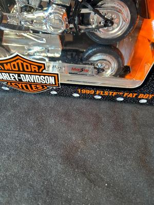 Lot 2. Model 1999 FLSTF Fat Boy