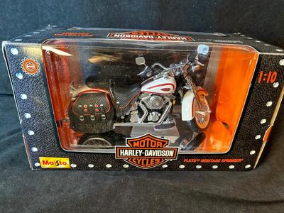 Lot 3. Model FLSTS Heritage Springer