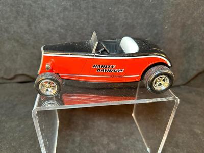Lot 6. Ford Roadster Ltd. Edition Bank