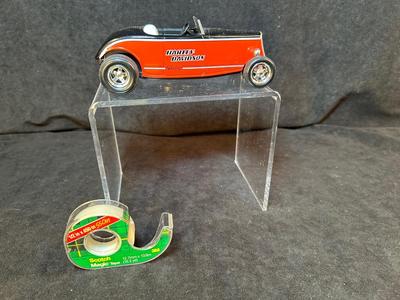 Lot 6. Ford Roadster Ltd. Edition Bank