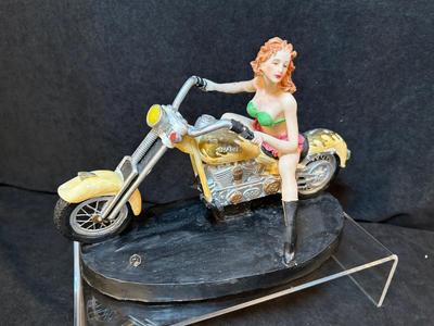 Lot 17. Resin Sculpture
