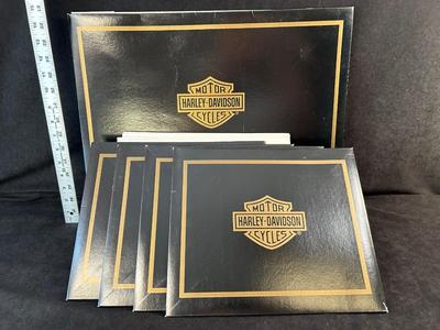 Lot 21. Gift Boxes