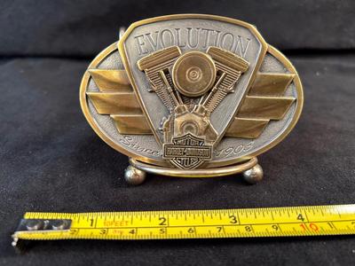 Lot 39. Belt Buckle - Evolution