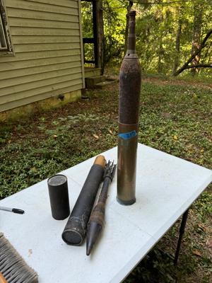 Mortar and Shell Casing, Missile w Case