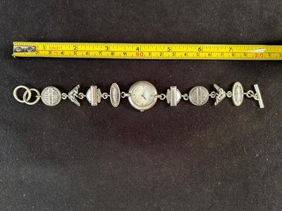 Lot 60. Ladies' Watch