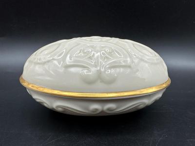 LENOX Egg Celtic Style Trinket Box Ivory With 24K Gold Trim