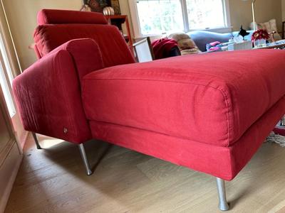 Italian Natuzzi Designer Lounge Chair