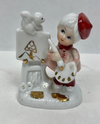 Vintage 1970's Girl Artist Painting Art Squirrel Porcelain Figurine COTC Korea