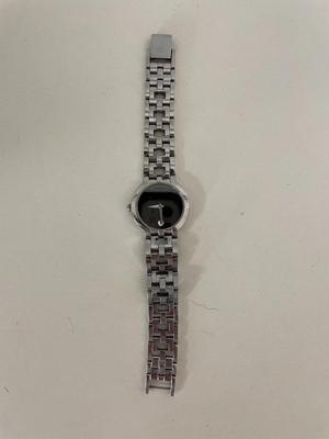 Ladie's Movado ESTIMO Black Museum Dial Stainless Steel Swiss Quartz Watch