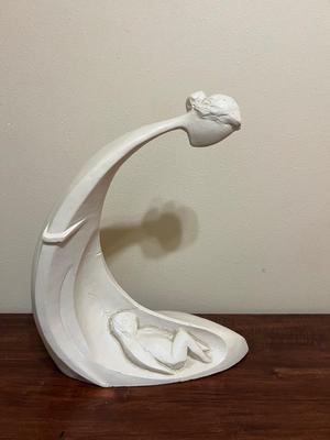 Vintage Austin Productions Mother And Child Sculpture