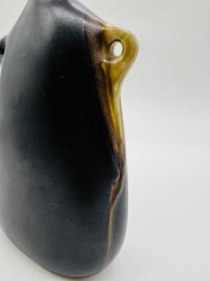 TOYO & Pottery Vase