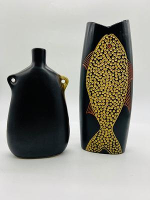 TOYO & Pottery Vase