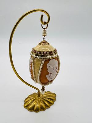 Vintage Kingspoint Designs 3 Cameo Goose Egg Trinket Box