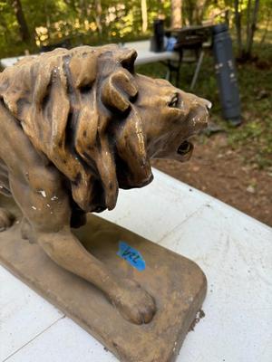 Plaster Lion Statue #224