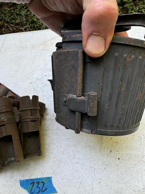 Machine Gun Magazine plus Large Machine Gun Chain #232