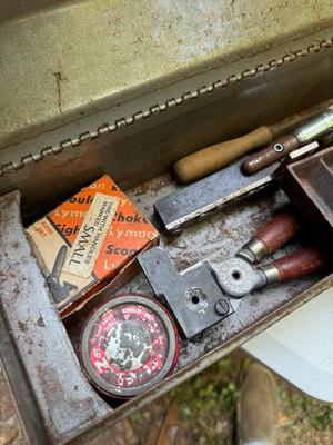 Gunsmithing Bullet Smelting Pot and Molds, Supplies #233
